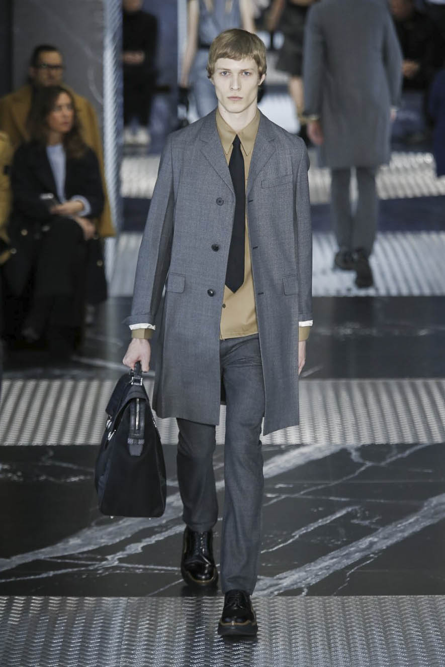 Prada_ful_M_F15_MI_0211