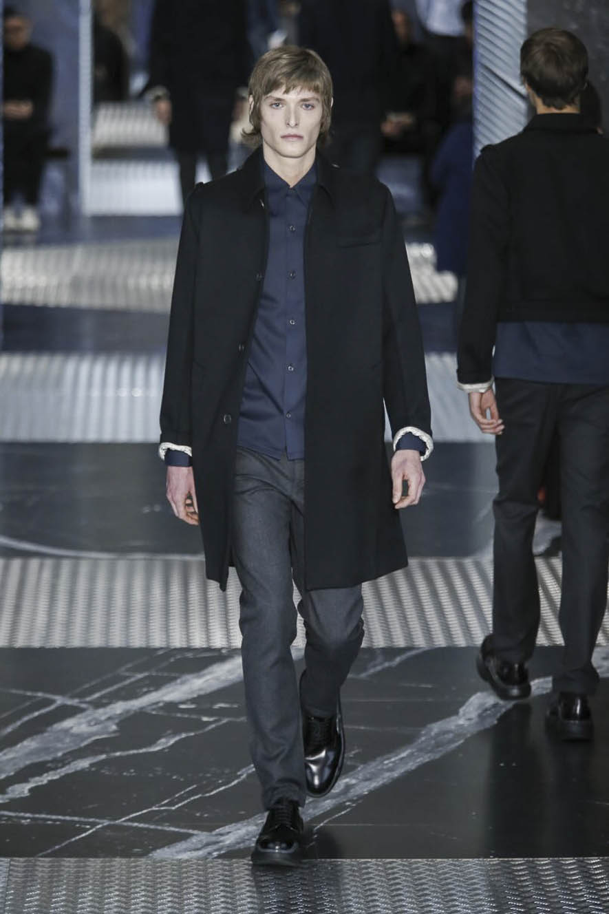 Prada_ful_M_F15_MI_030