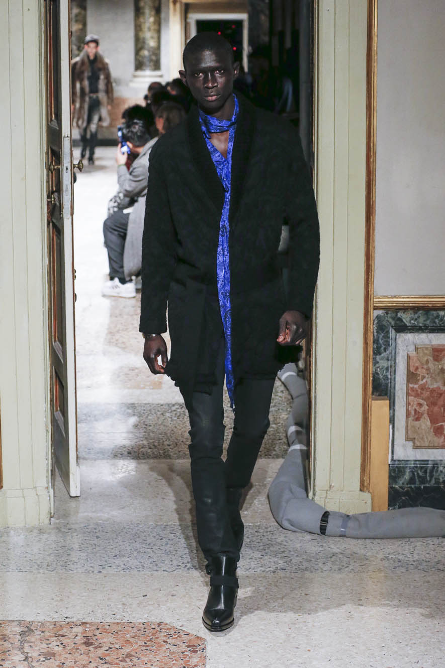 Roberto-Cavalli_ful_M_F15_MI_008