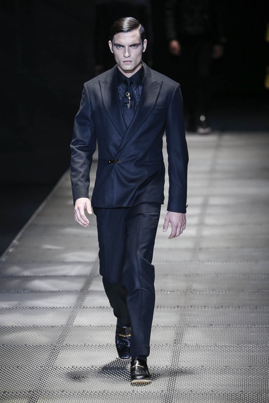 Versace_ful_M_F15_MI_009