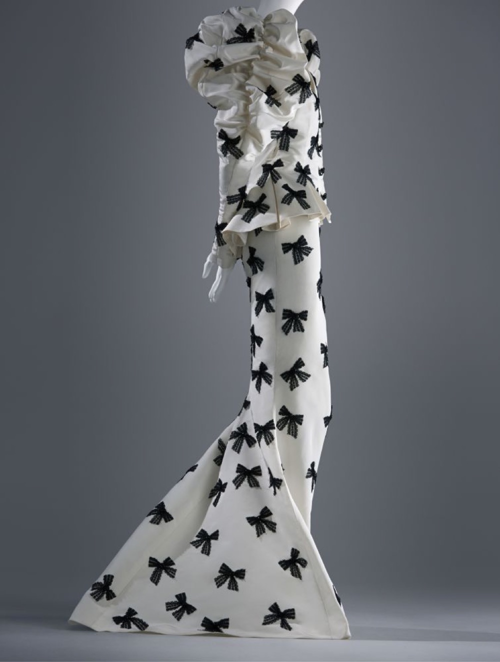 MTI3OTA1Mzg1NTc0MTAwOTYy