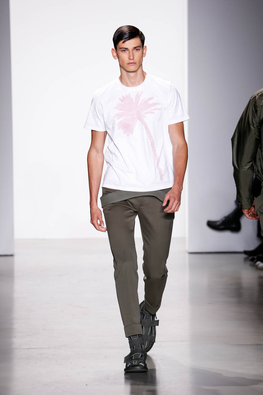 Calvin-Klein-Collection_ful_M_S16_MI_015