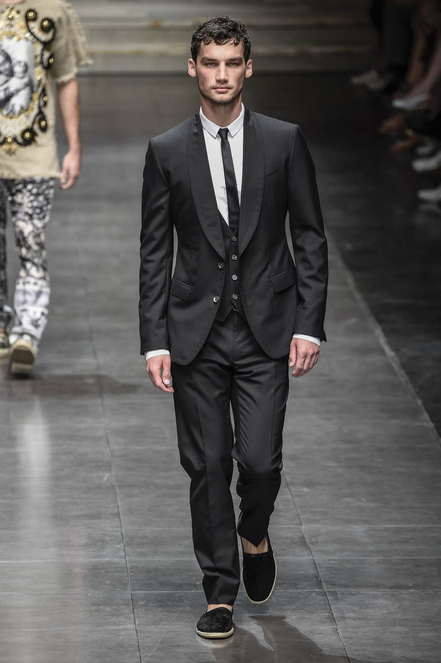 Dolce-n-Gabbana_ful_M_S16_MI_039