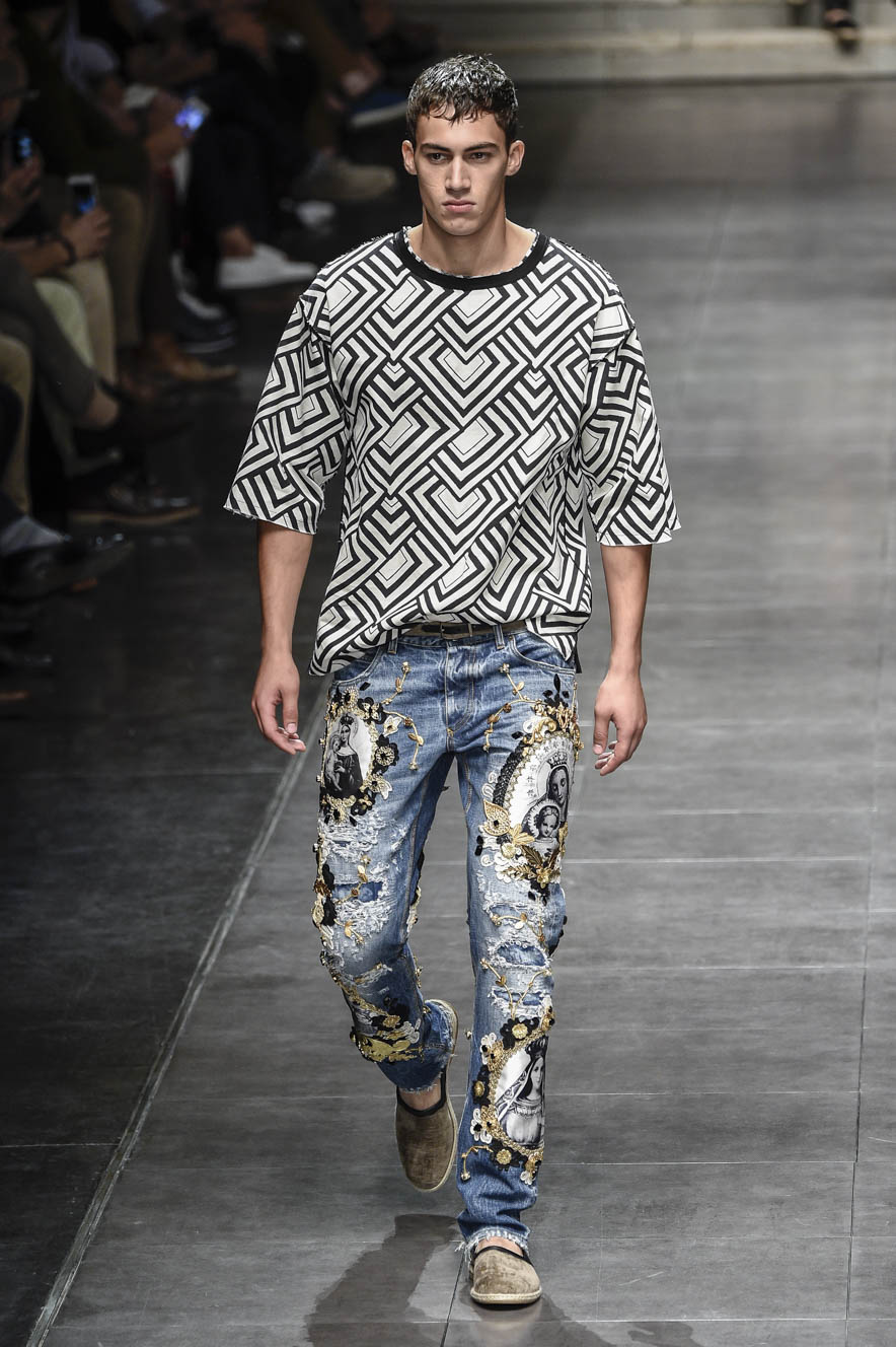 Dolce-n-Gabbana_ful_M_S16_MI_044