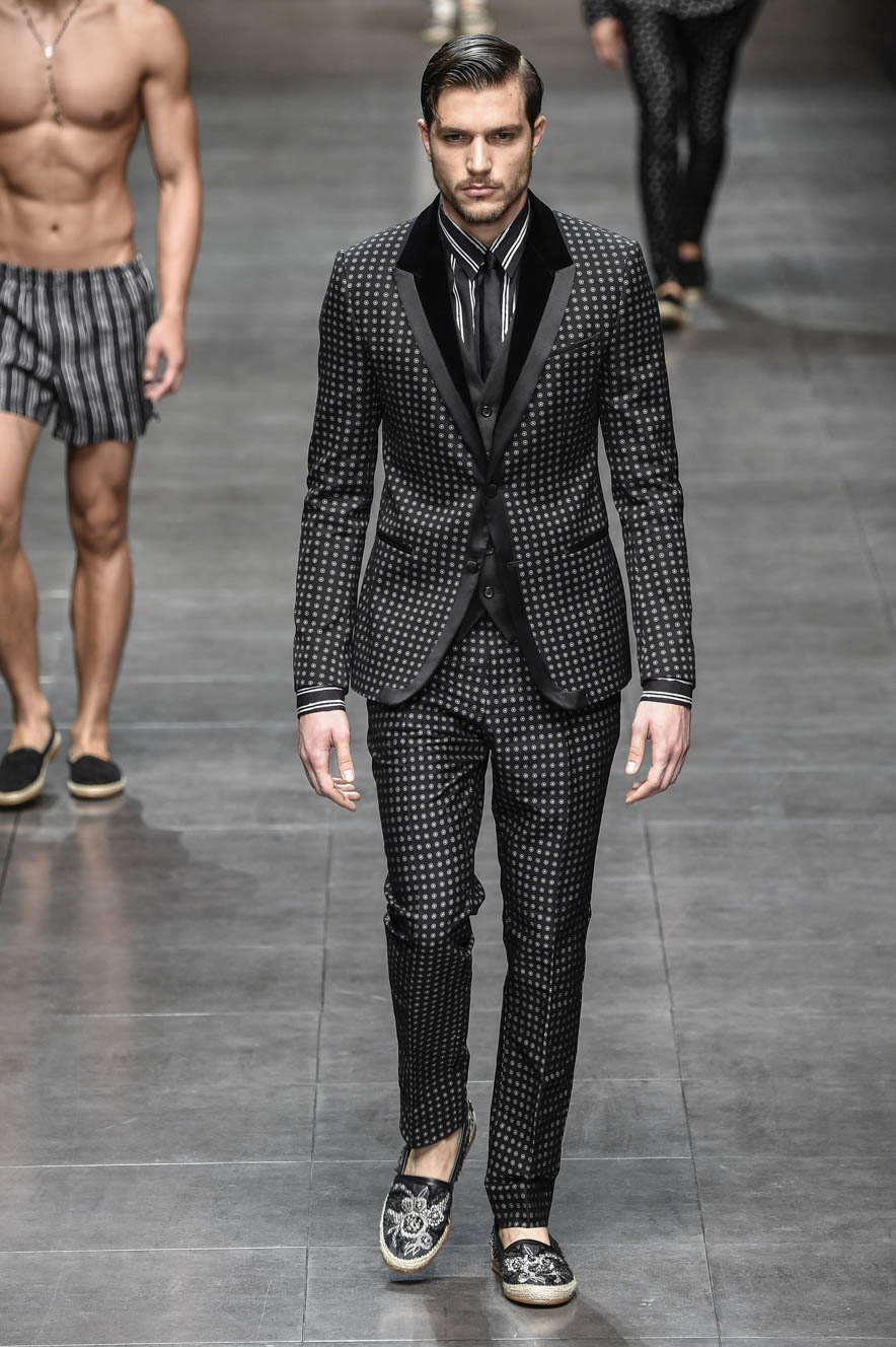 Dolce-n-Gabbana_ful_M_S16_MI_052