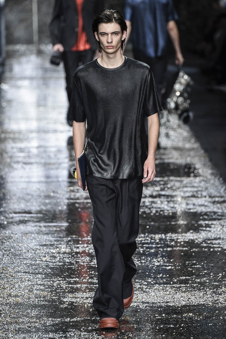 Fendi_ful_M_S16_MI_044