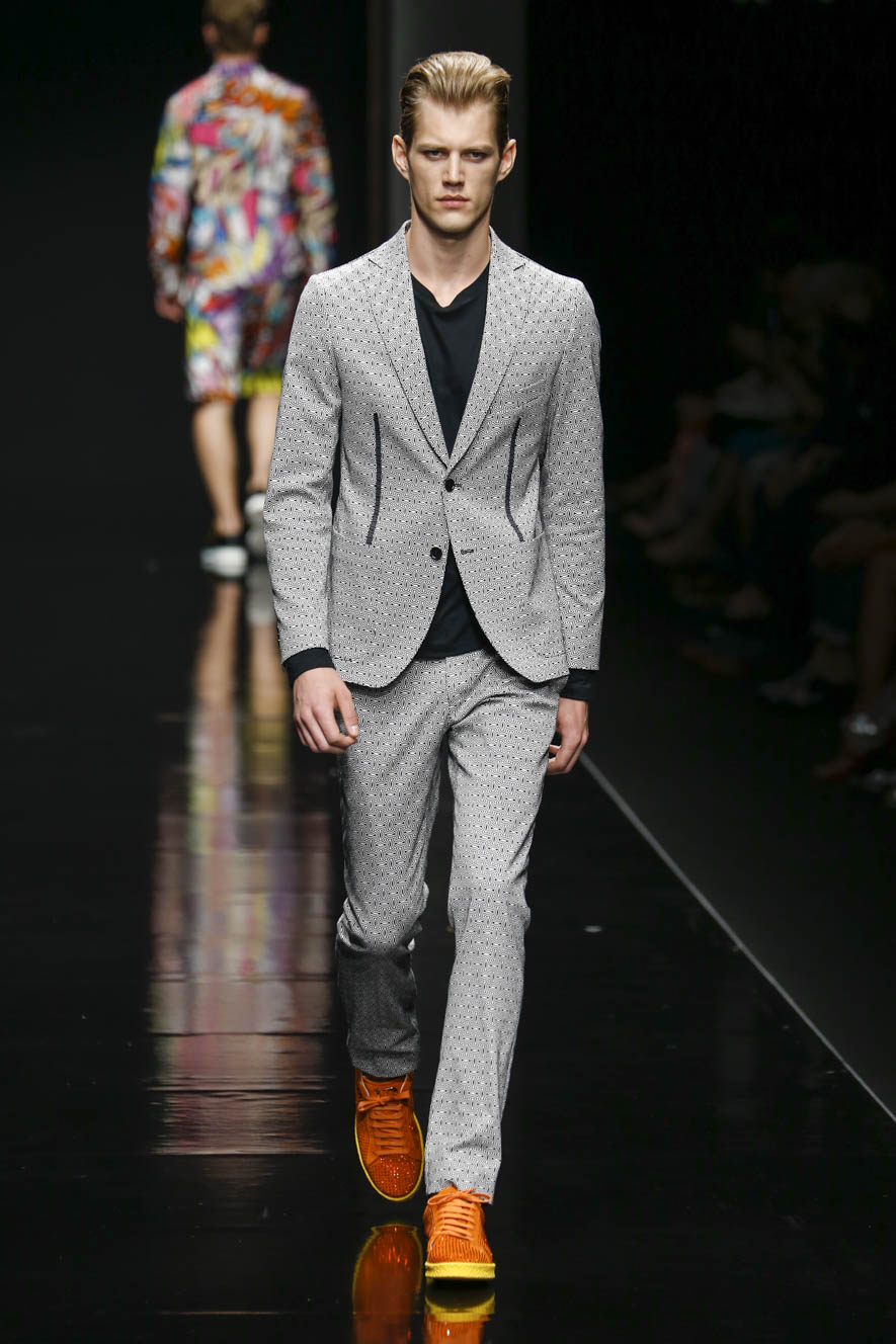 John-Richmond_ful_M_S16_MI_019