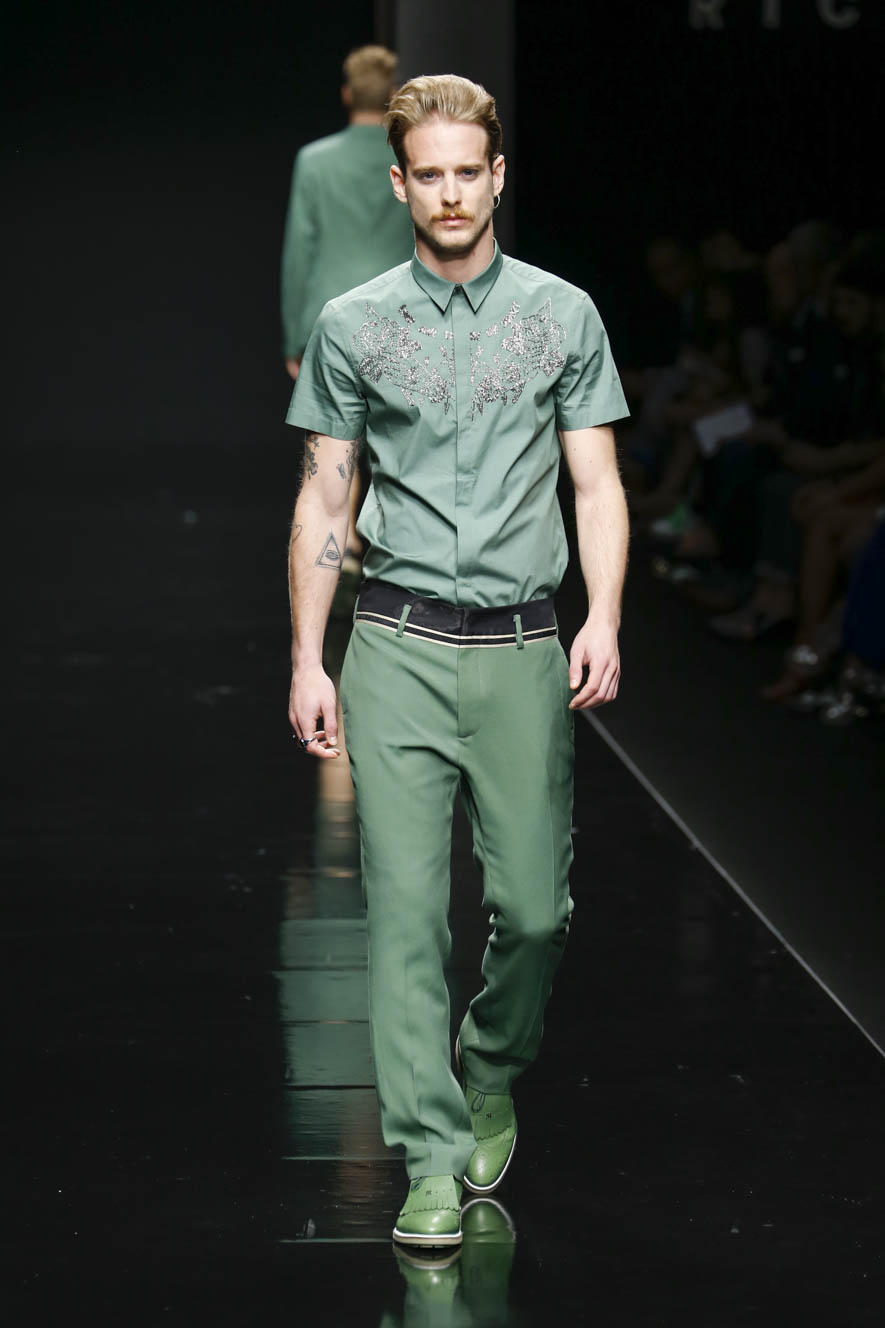 John-Richmond_ful_M_S16_MI_038