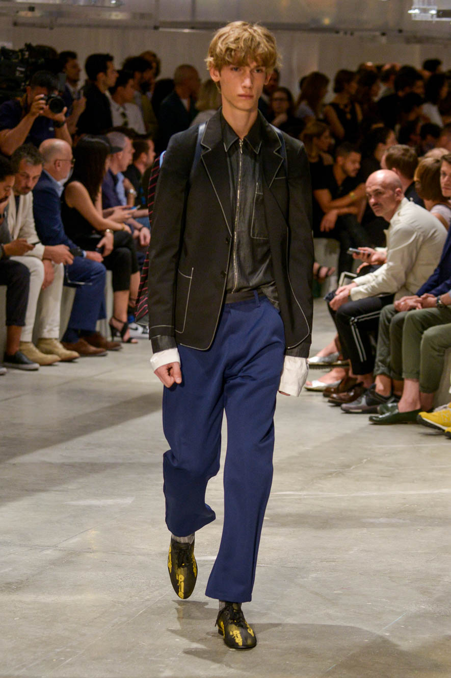 Prada_ful_M_S16_MI_042