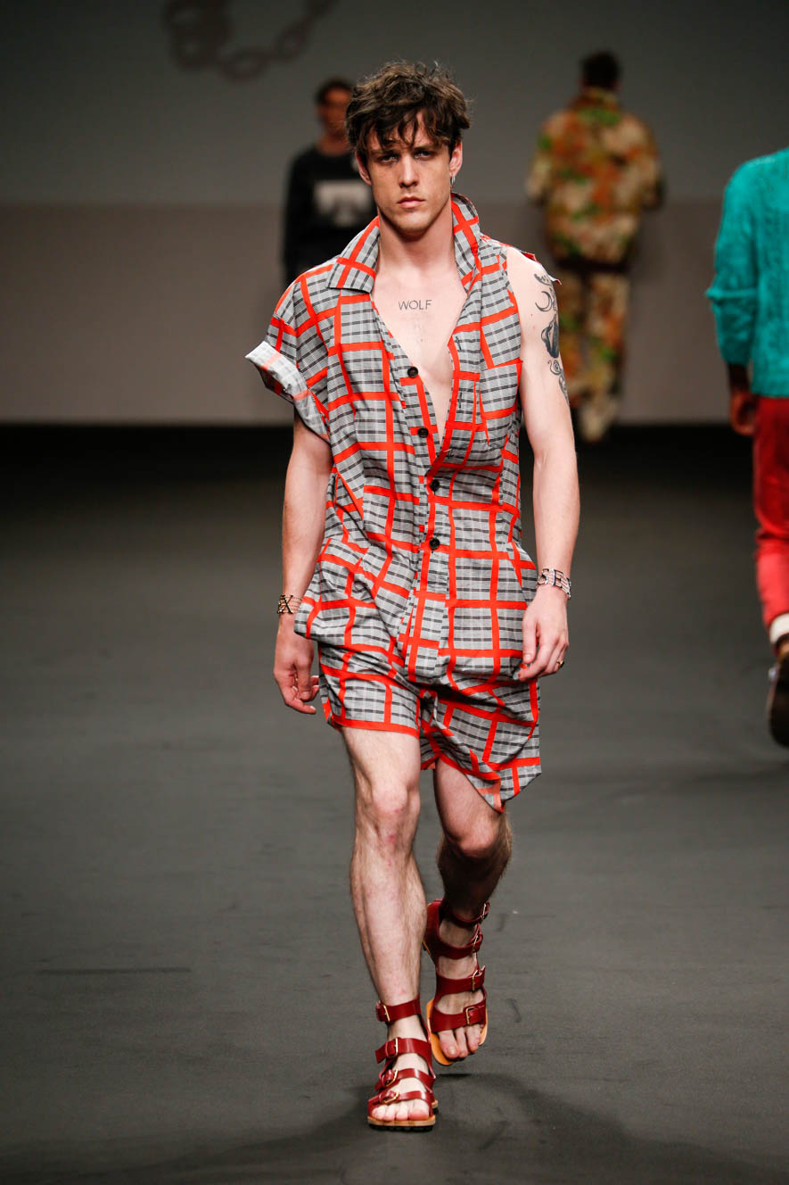 Vivienne-Westwood_ful_M_S16_MI_014