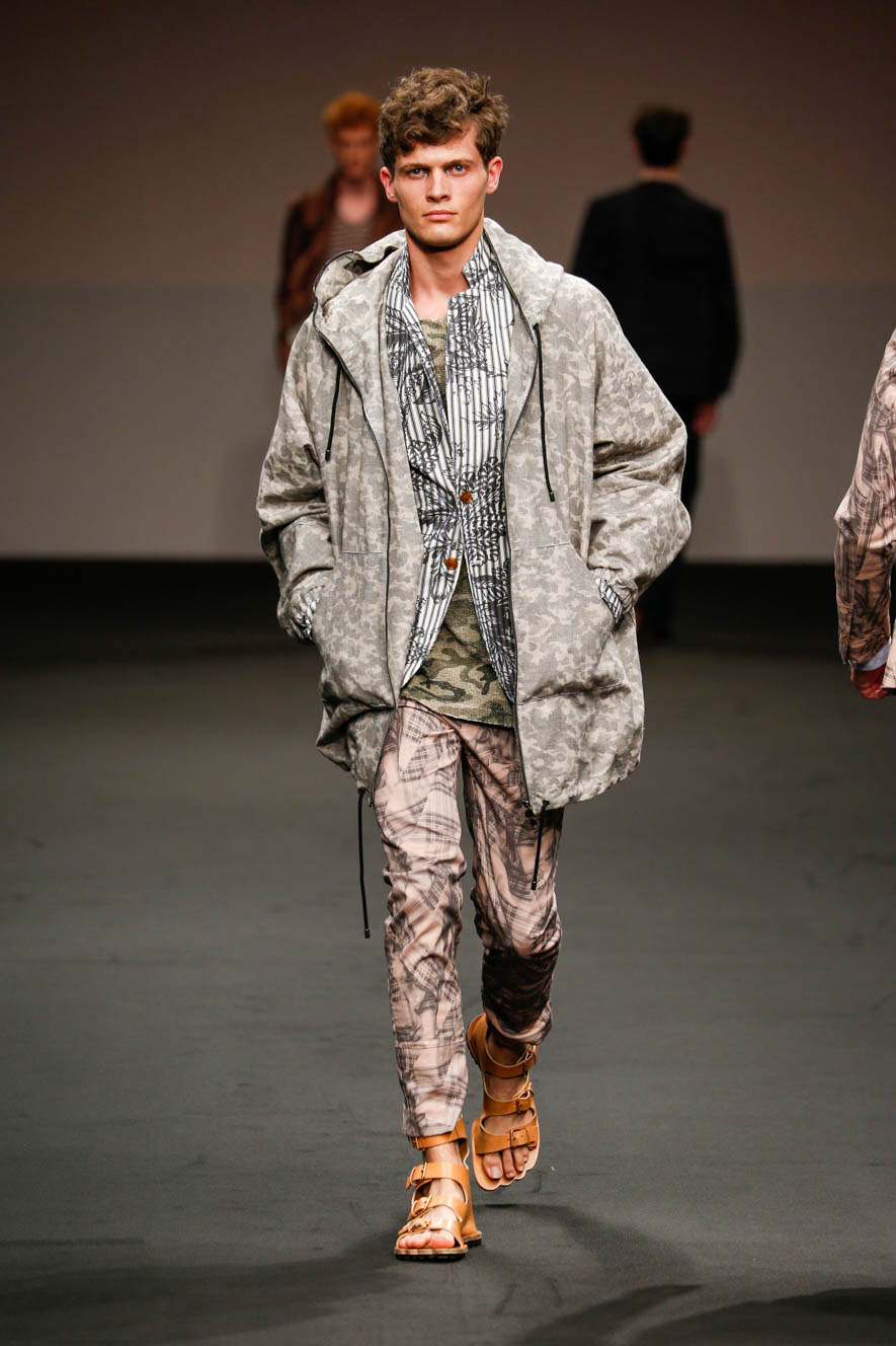Vivienne-Westwood_ful_M_S16_MI_022