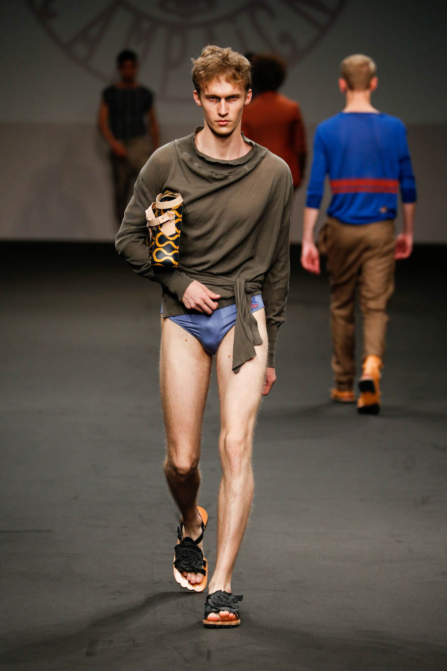 Vivienne-Westwood_ful_M_S16_MI_027