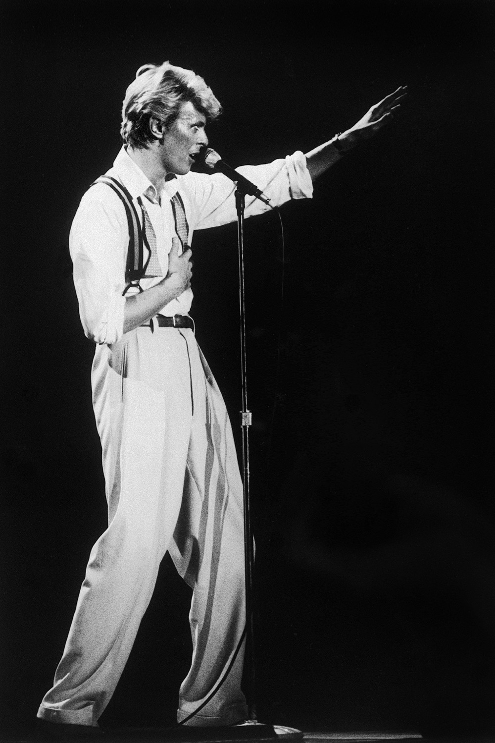 david_bowie_zootsuit david_bowie_zootsuit