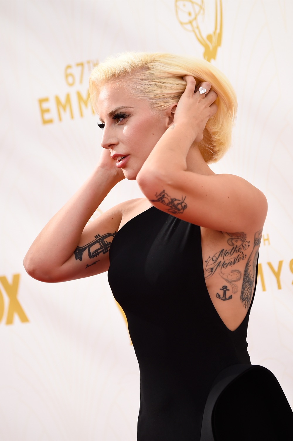 lady_gaga_emmy2015