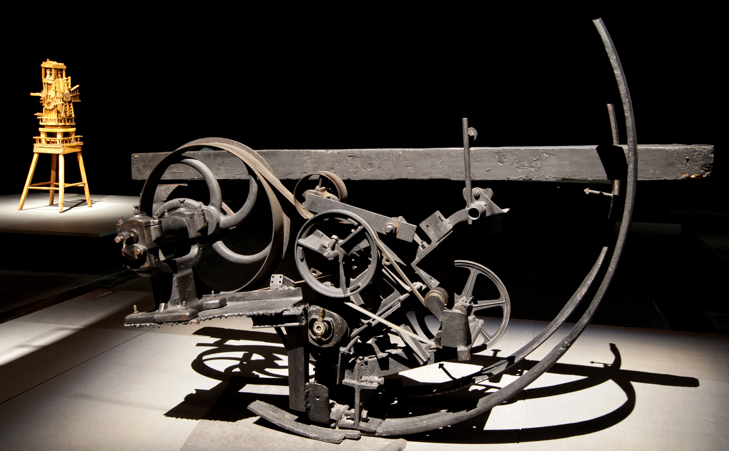 La bascule M.K.G (1965) de Jean Tinguely, Musée des Beaux Arts de Nantes. Crédit: Olivier Garcin, Musée des Confluences, Lyon