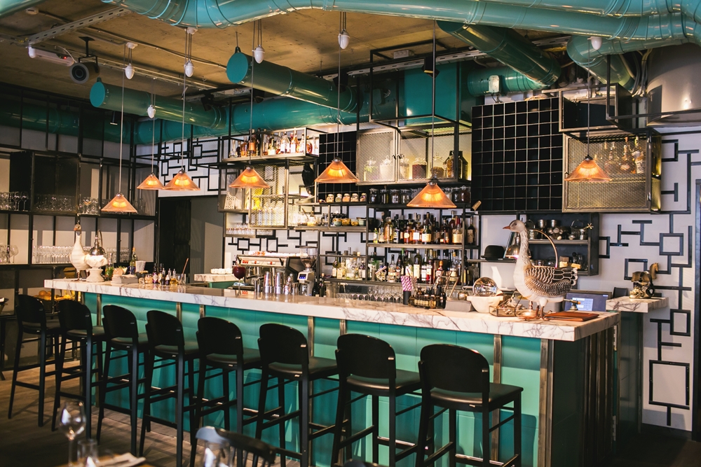 Mosca 15 bar kitchen