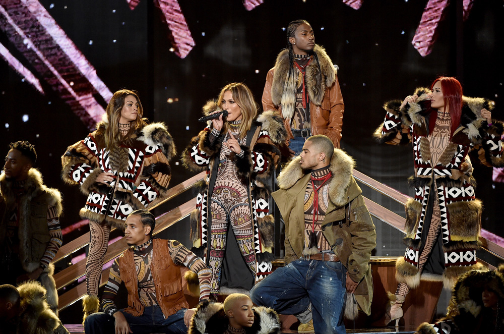 jlo_dsquared_american_music_awards jlo_dsquared_american_music_awards