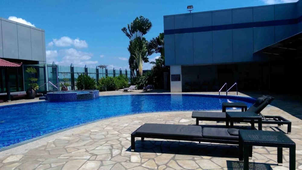 piscina-aeroporto-changi-singapore