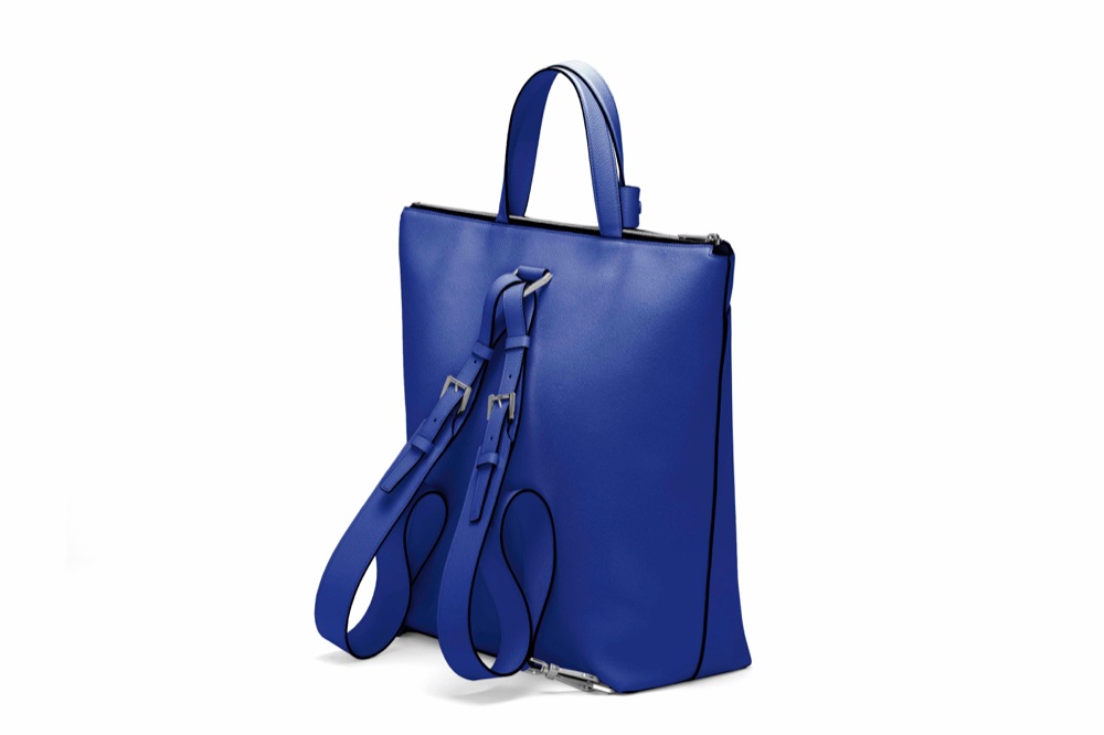 VALEXTRA FW16-17_V bac kpac k - ro yal blue - V4A35_RO (2)