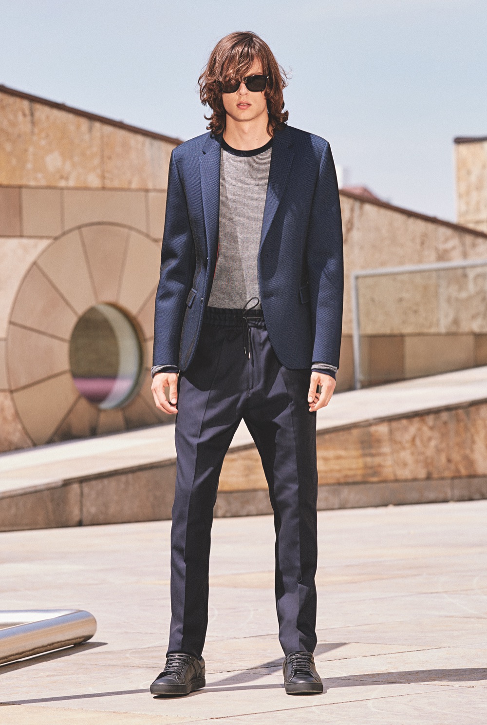 13_HUGO_look_pantaloni