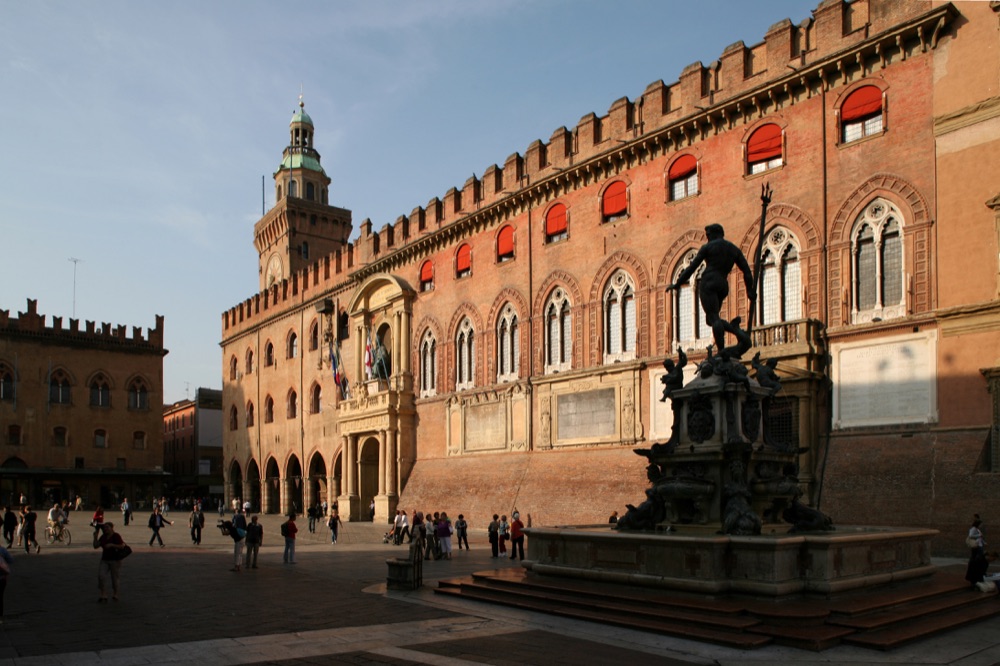 Piazza Maggiore Bologna