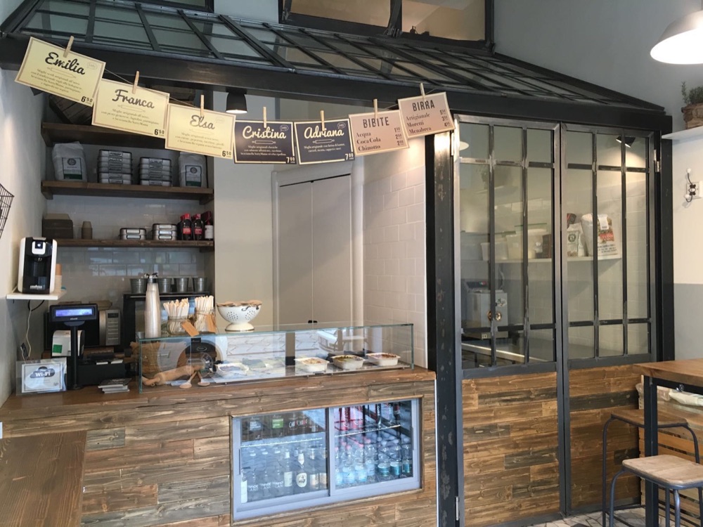 Foto SorryMama_locale_2