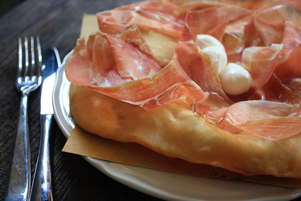 arvoltolo con crudo e fiordilatte da PreTesto