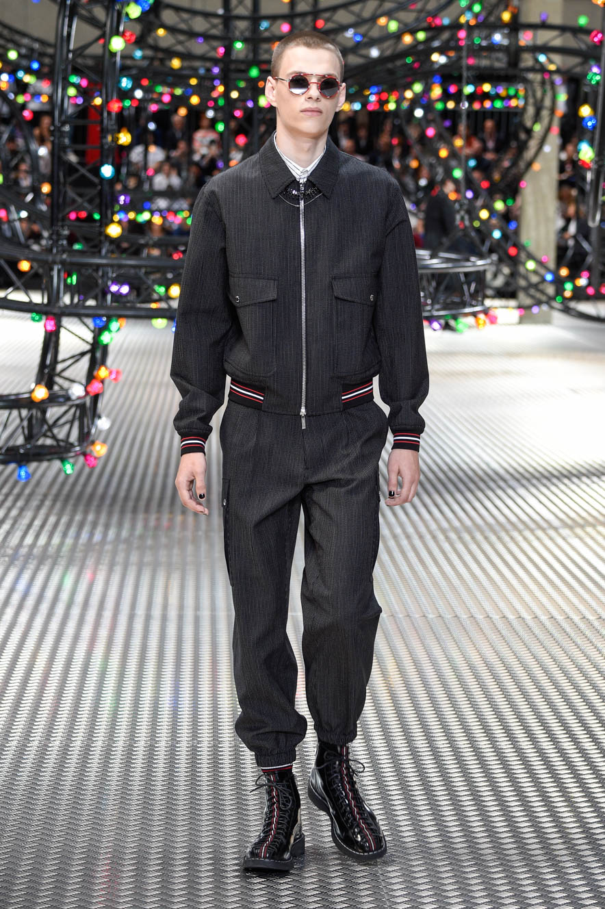 Christian-Dior_ful_M_S17_PA_012