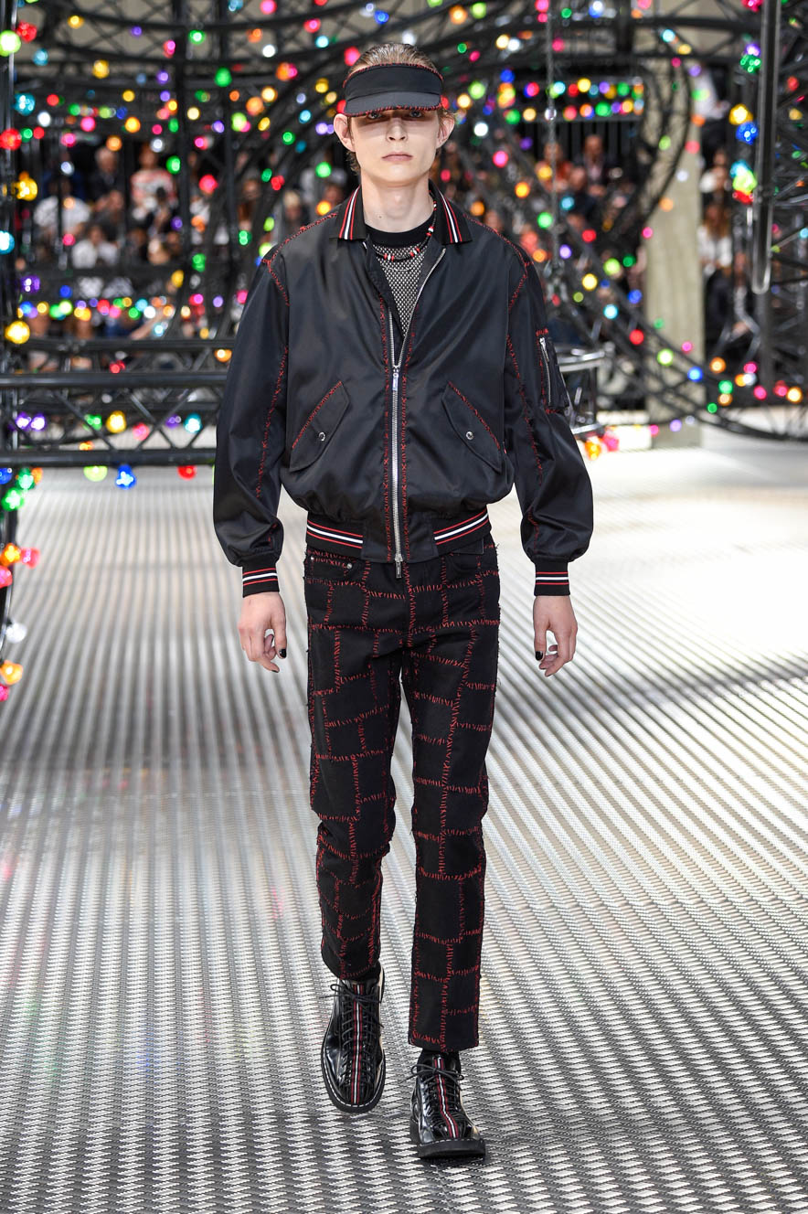 Christian-Dior_ful_M_S17_PA_015
