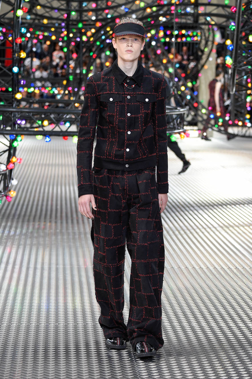 Christian-Dior_ful_M_S17_PA_016