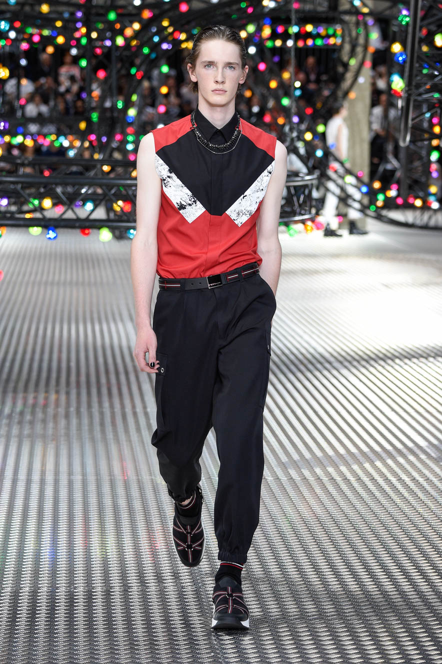 Christian-Dior_ful_M_S17_PA_024