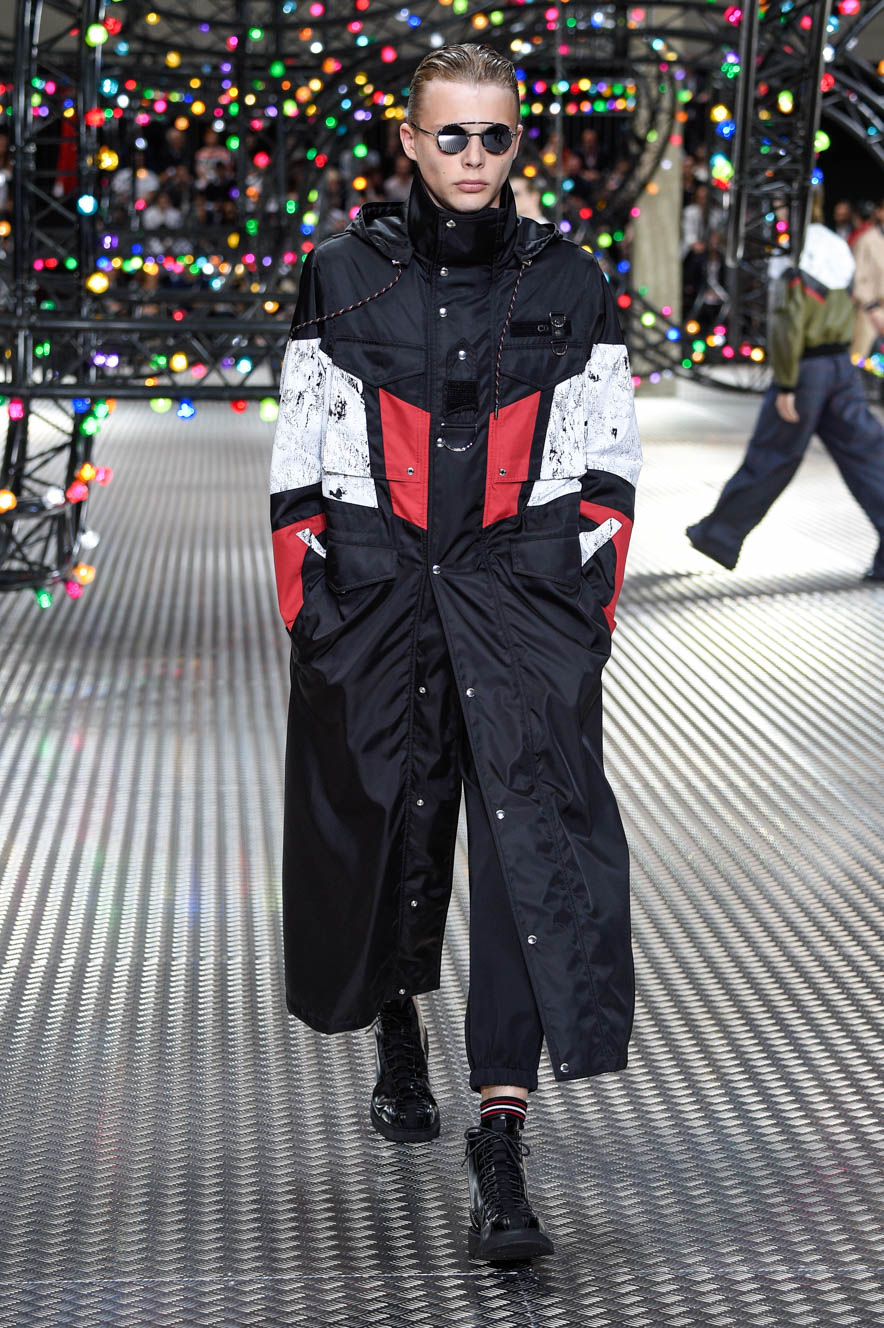 Christian-Dior_ful_M_S17_PA_027