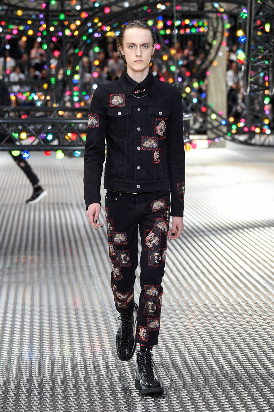 Christian-Dior_ful_M_S17_PA_042