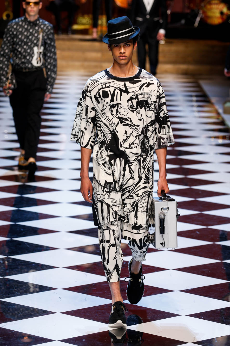 Dolce-n-Gabbana_ful_M_S17_MI_004