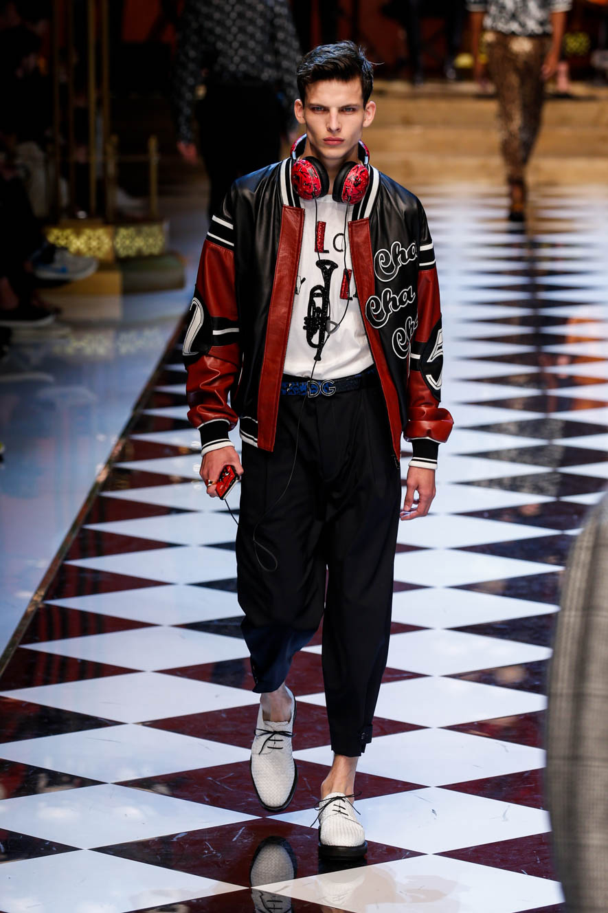 Dolce-n-Gabbana_ful_M_S17_MI_008