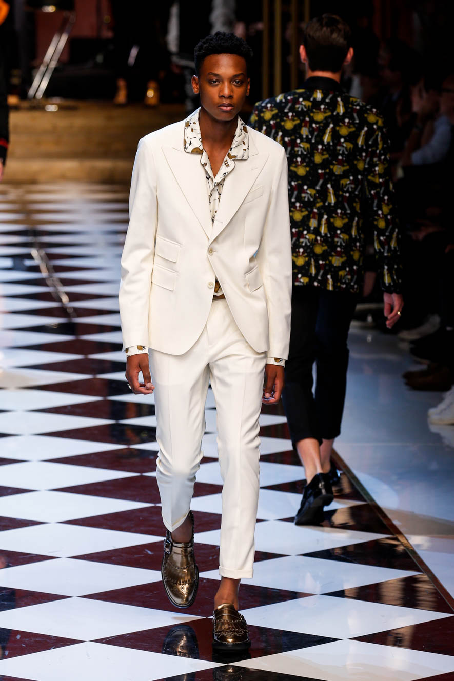 Dolce-n-Gabbana_ful_M_S17_MI_039