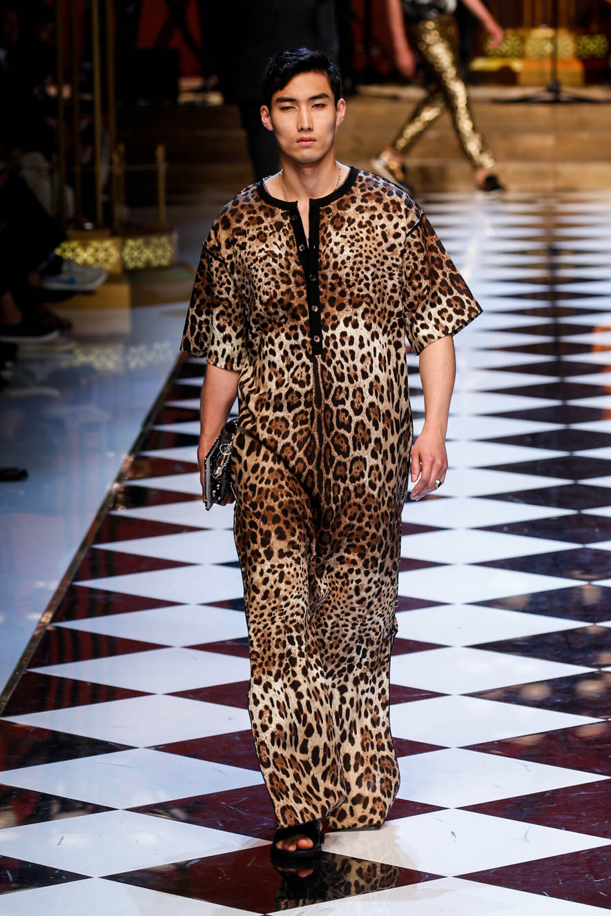 Dolce-n-Gabbana_ful_M_S17_MI_044