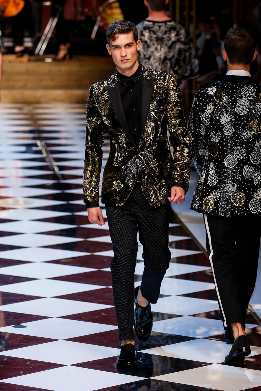 Dolce-n-Gabbana_ful_M_S17_MI_045