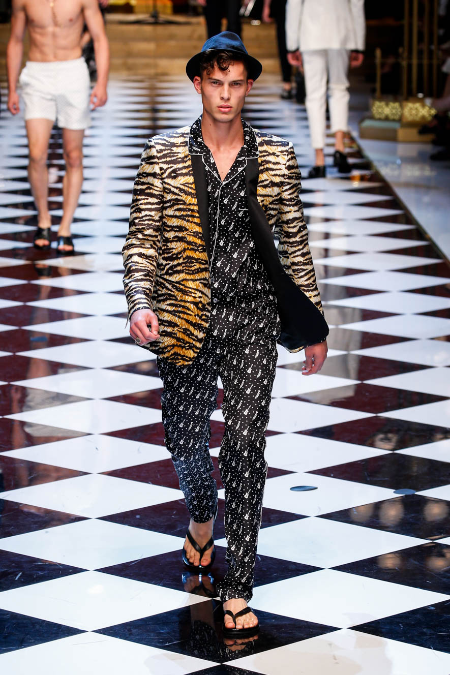 Dolce-n-Gabbana_ful_M_S17_MI_061