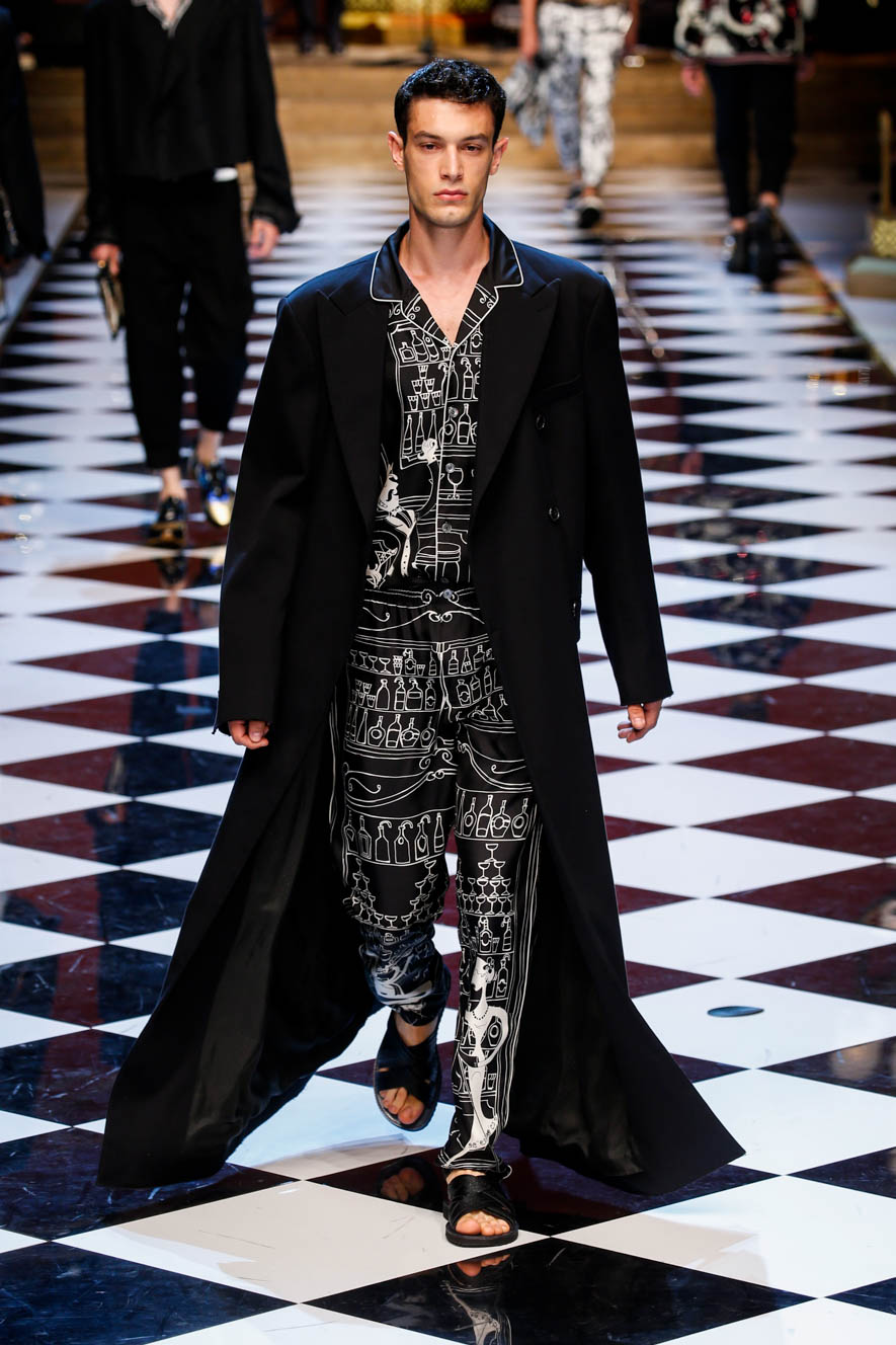 Dolce-n-Gabbana_ful_M_S17_MI_073