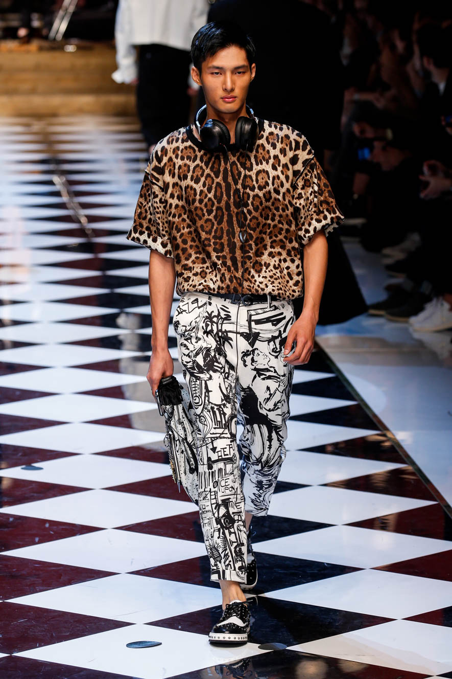 Dolce-n-Gabbana_ful_M_S17_MI_075
