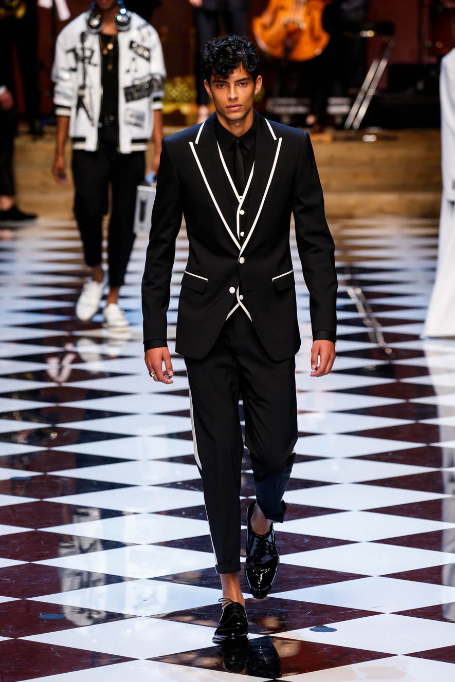 Dolce-n-Gabbana_ful_M_S17_MI_085