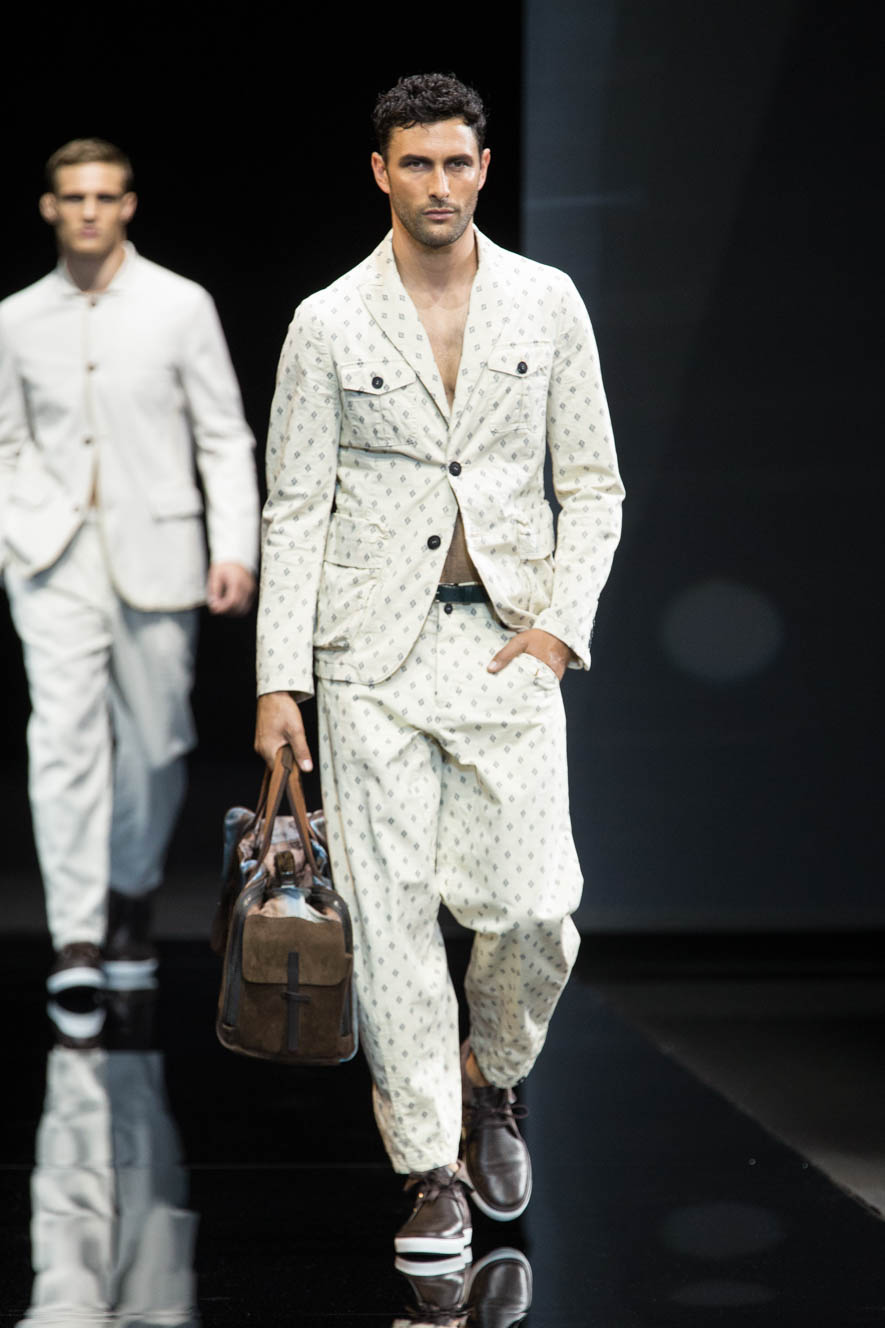 Giorgio-Armani_ful_M_S17_MI_001