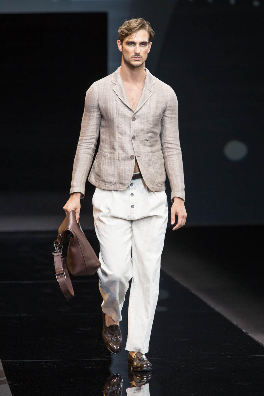 Giorgio-Armani_ful_M_S17_MI_005