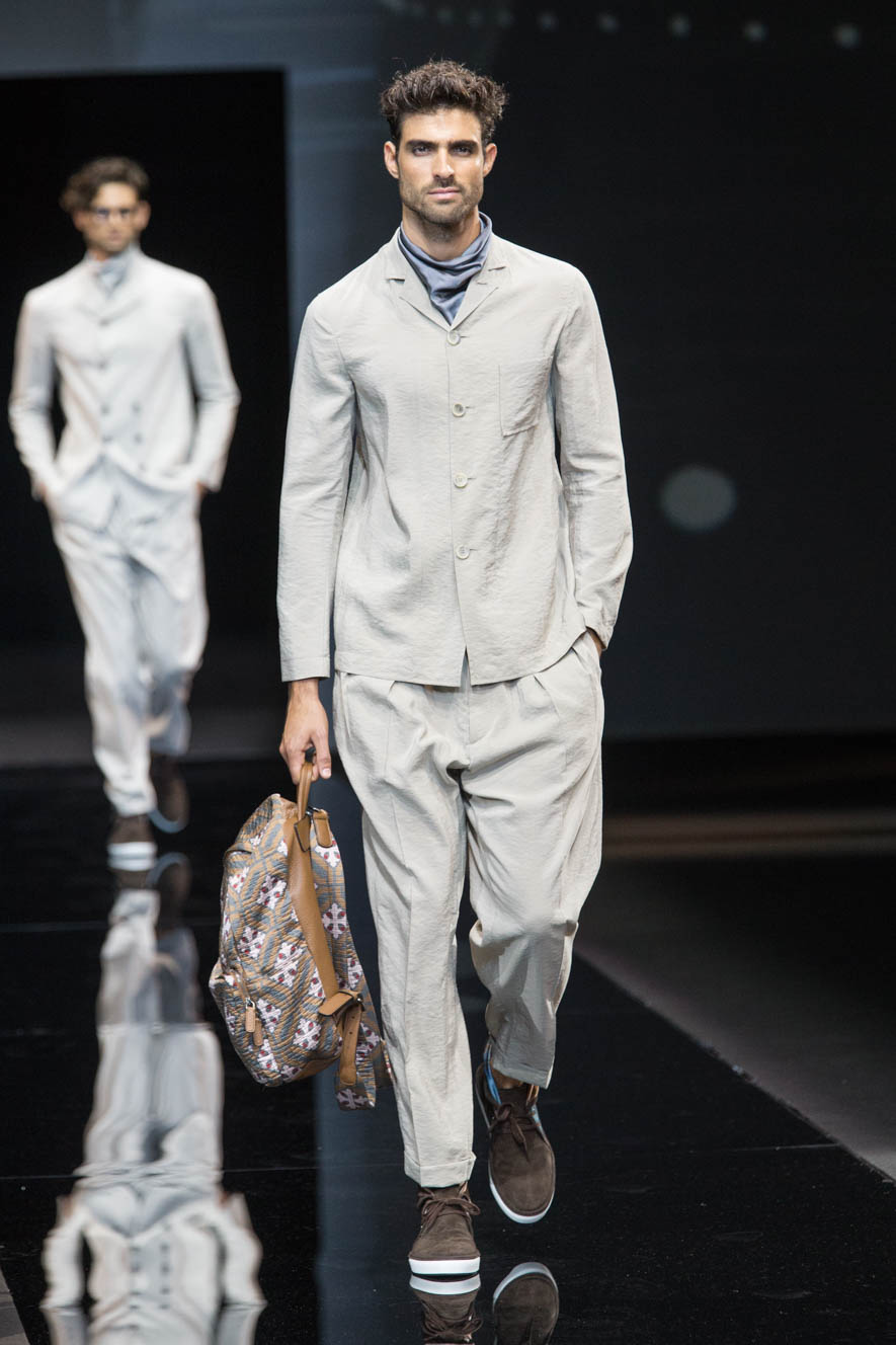 Giorgio-Armani_ful_M_S17_MI_013