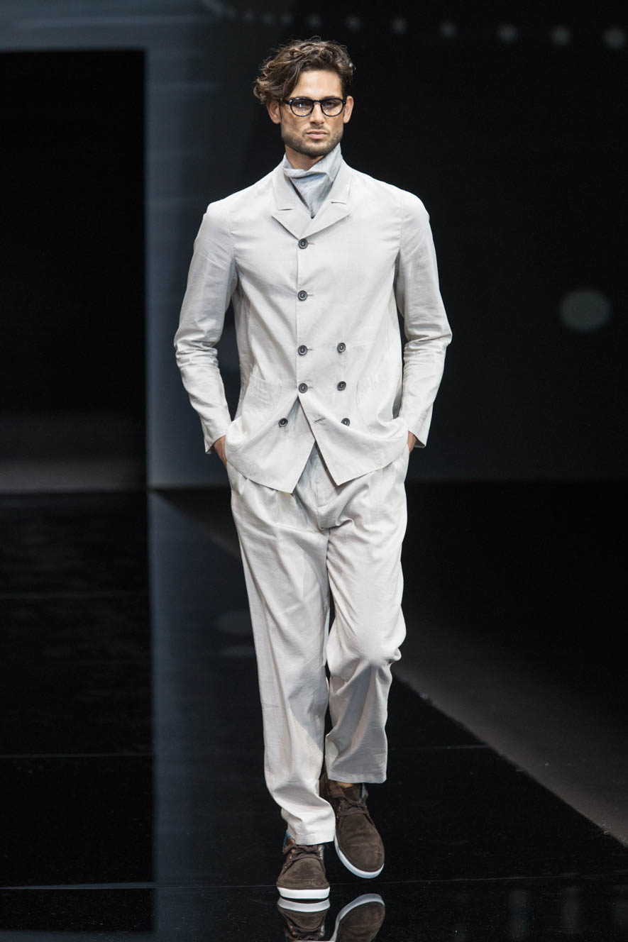 Giorgio-Armani_ful_M_S17_MI_014
