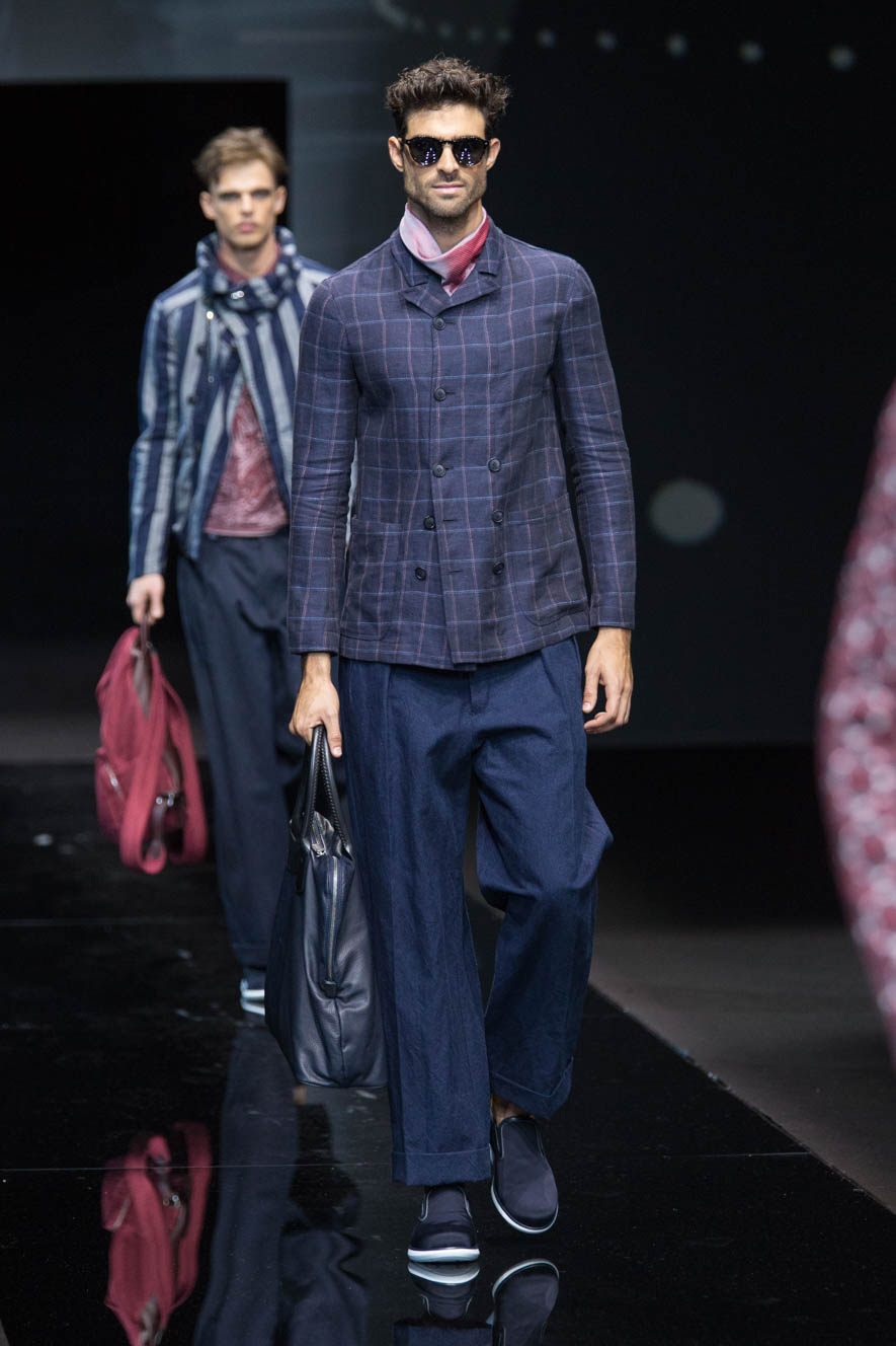 Giorgio-Armani_ful_M_S17_MI_055