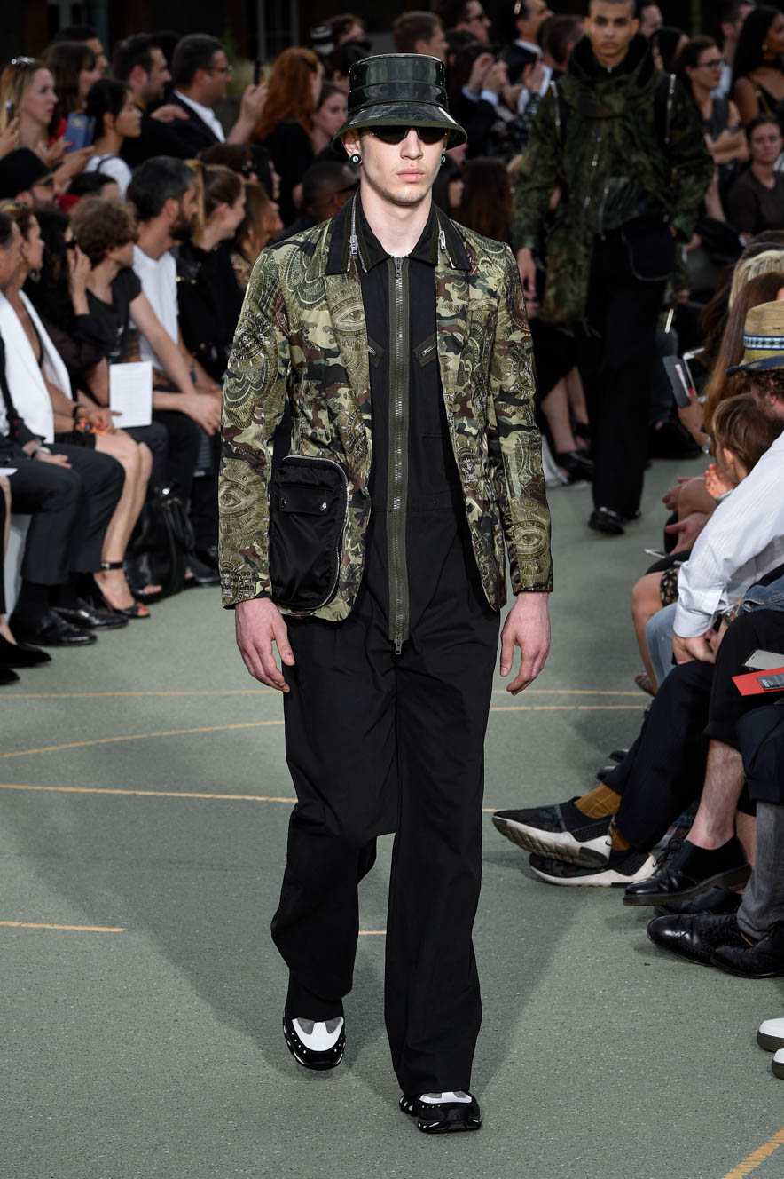 Givenchy_ful_M_S17_PA_020