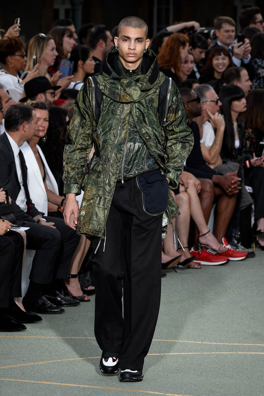 Givenchy_ful_M_S17_PA_021