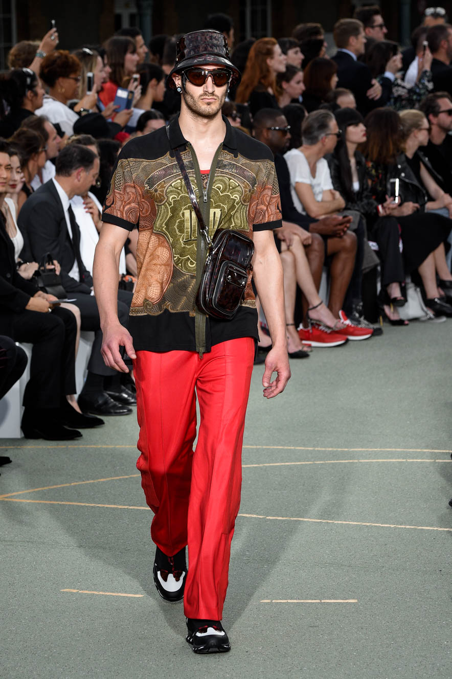 Givenchy_ful_M_S17_PA_032